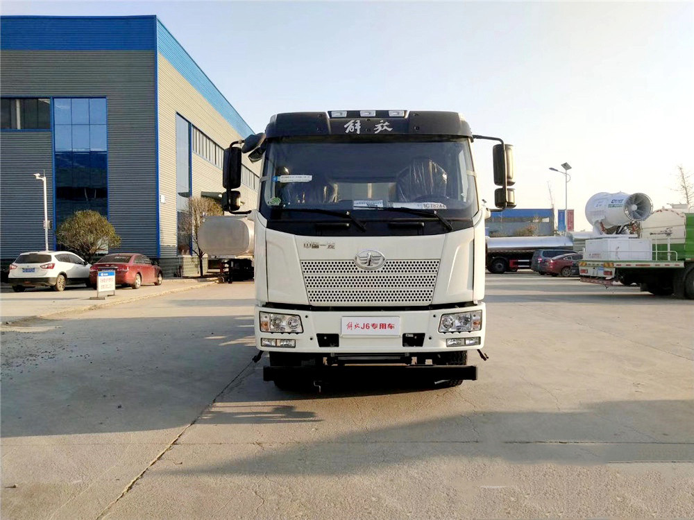 1653959632_aa256bb7d8fa4f50d002